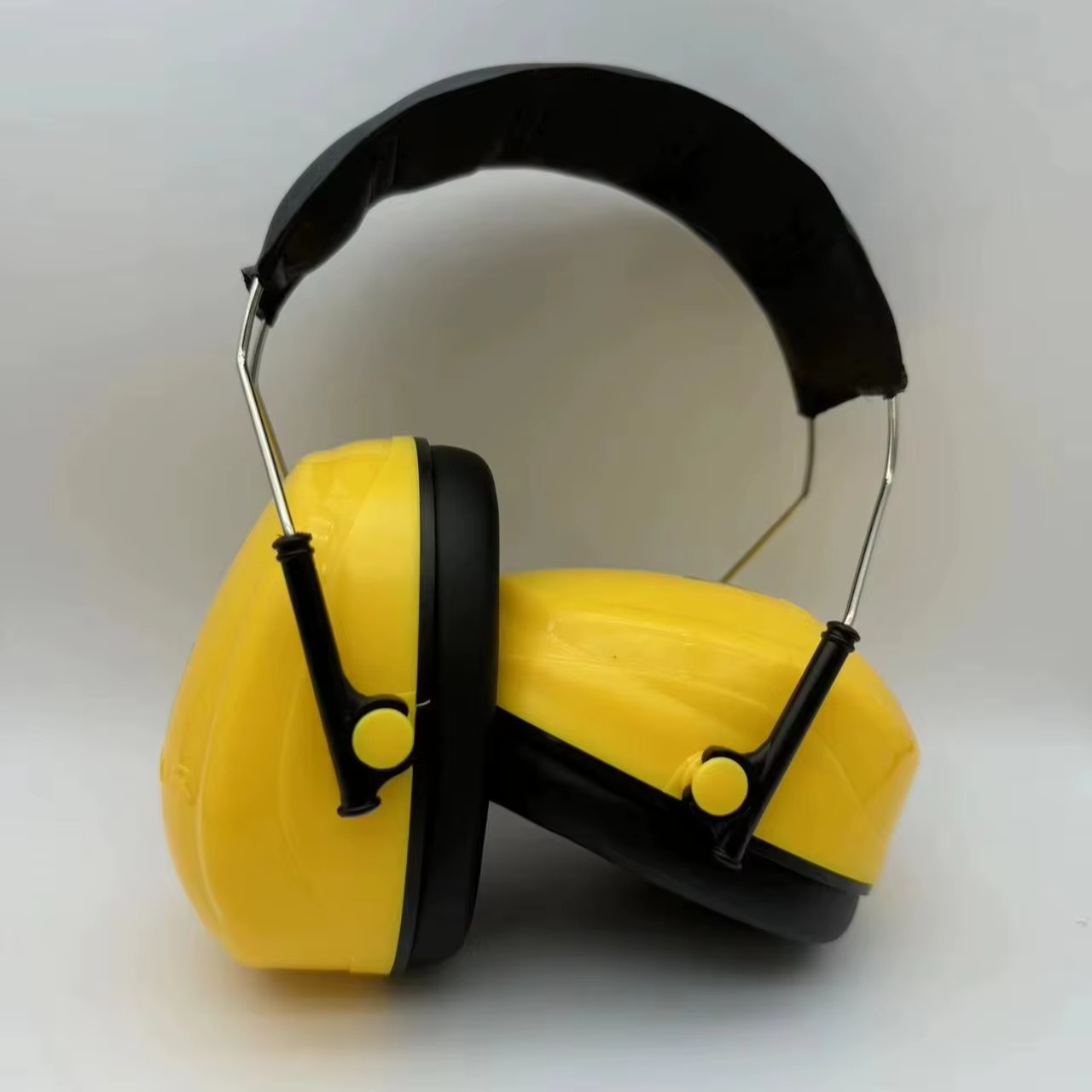 3M PELTOR EARMUFF