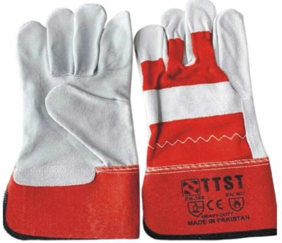 Leather rigger gloves.