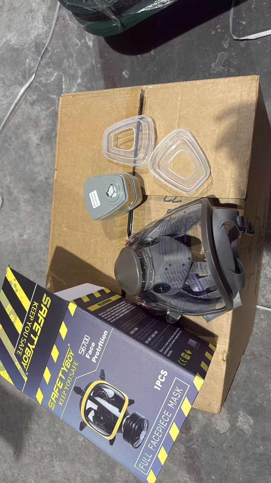 Safetyboy S6700 full-face reusable respirator mask