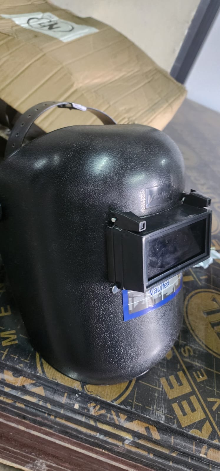 Vaultex Welding Full Face Mask with Flip-Up Lens